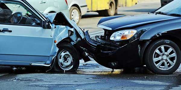 چگونگی دریافت خسارت بیمه بدنه در تصادف